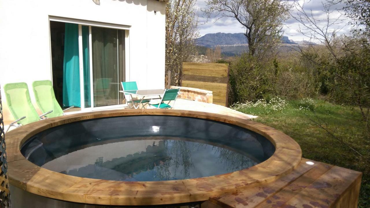 Spa Cabanon De Charme - Le Garagai メルイユ エクステリア 写真